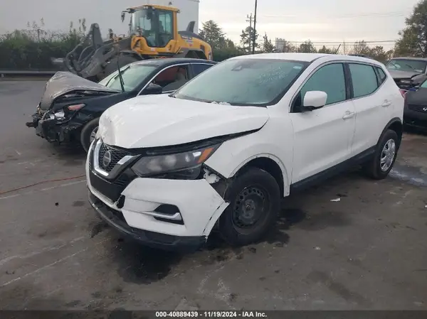 JN1BJ1CV4LW274602 2020 NISSAN ROGUE - Image 2