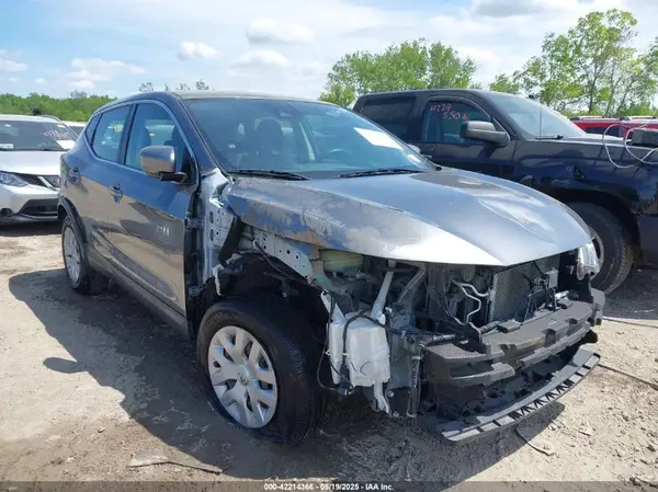 JN1BJ1CV4LW542550 2020 NISSAN ROGUE - Image 1