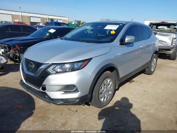 JN1BJ1CV4LW548865 2020 NISSAN ROGUE - Image 2