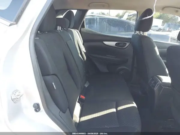 JN1BJ1CV4LW548865 2020 NISSAN ROGUE - Image 8