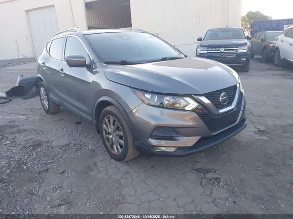 JN1BJ1CV5LW267478 2020 NISSAN ROGUE - Image 1