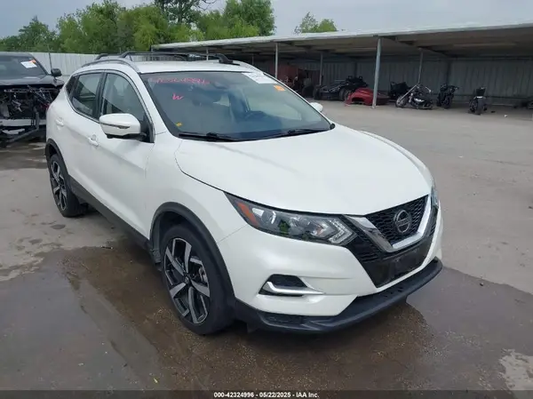 JN1BJ1CV5MW567104 2021 NISSAN ROGUE - Image 1