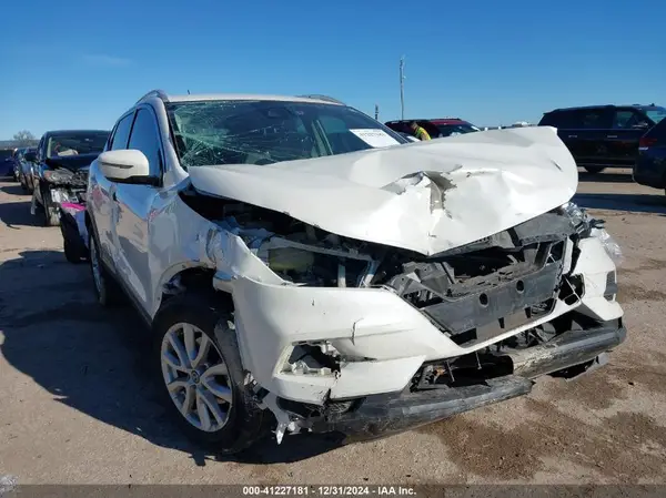 JN1BJ1CV6LW258272 2020 NISSAN ROGUE - Image 1