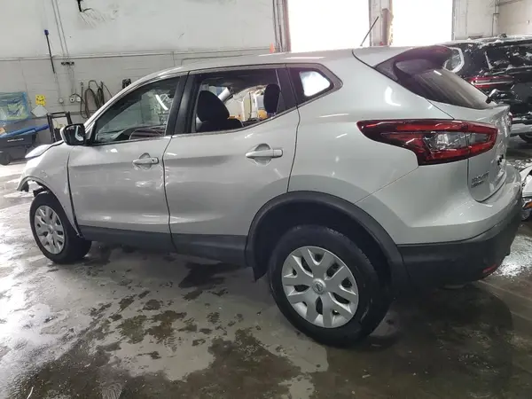 JN1BJ1CV6LW260541 2020 NISSAN ROGUE - Image 2