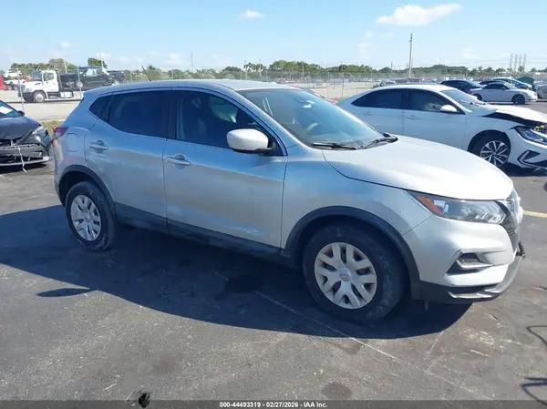 JN1BJ1CV6LW270471 2020 NISSAN ROGUE - Image 1