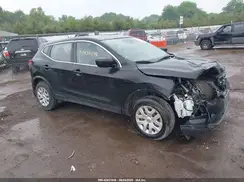 JN1BJ1CV6LW275847 2020 NISSAN ROGUE