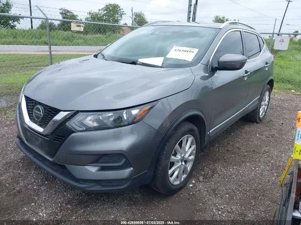 JN1BJ1CV7LW254084 2020 NISSAN ROGUE - Image 2
