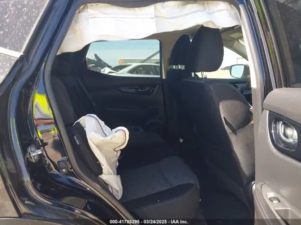 JN1BJ1CV8LW256376 2020 NISSAN ROGUE - Image 8