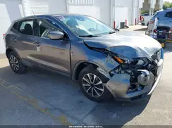 JN1BJ1CV8LW257530 2020 NISSAN ROGUE