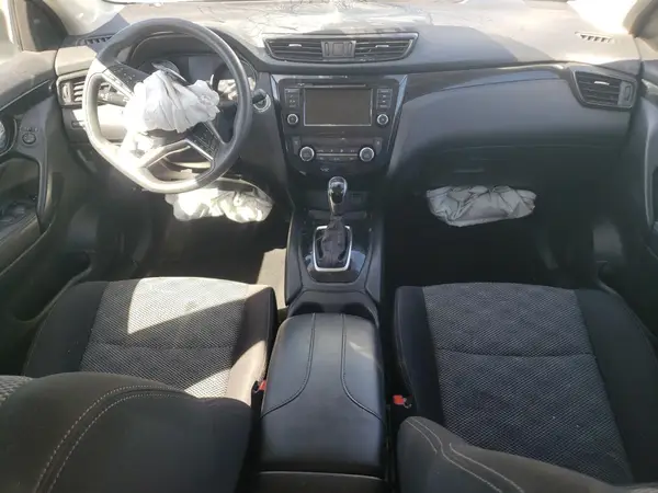 JN1BJ1CV8LW548285 2020 NISSAN ROGUE - Image 8