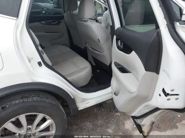 JN1BJ1CV9LW262719 2020 NISSAN ROGUE - Image 8
