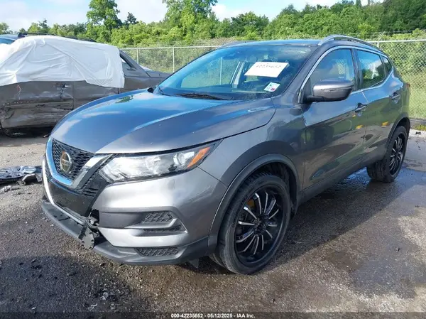 JN1BJ1CV9LW540776 2020 NISSAN ROGUE - Image 2