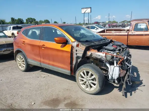 JN1BJ1CVXLW260736 2020 NISSAN ROGUE - Image 1