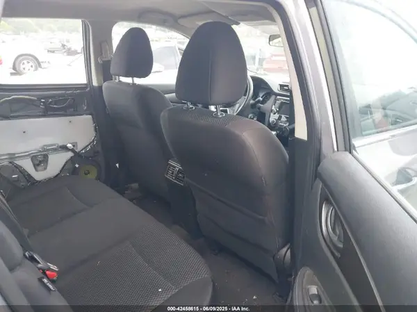 JN1BJ1CVXLW263068 2020 NISSAN ROGUE - Image 8