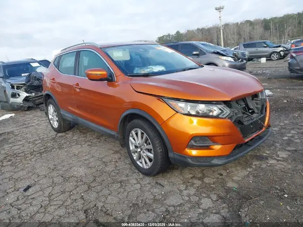 JN1BJ1CVXLW264561 2020 NISSAN ROGUE - Image 1