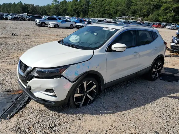 JN1BJ1CVXLW541242 2020 NISSAN ROGUE - Image 1