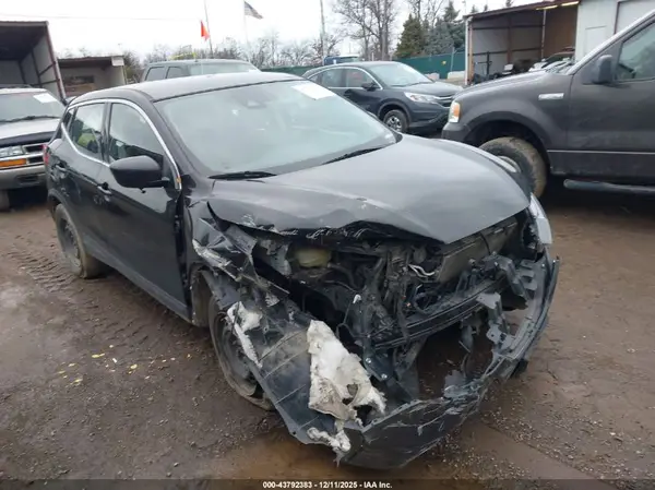 JN1BJ1CVXLW541371 2020 NISSAN ROGUE - Image 1