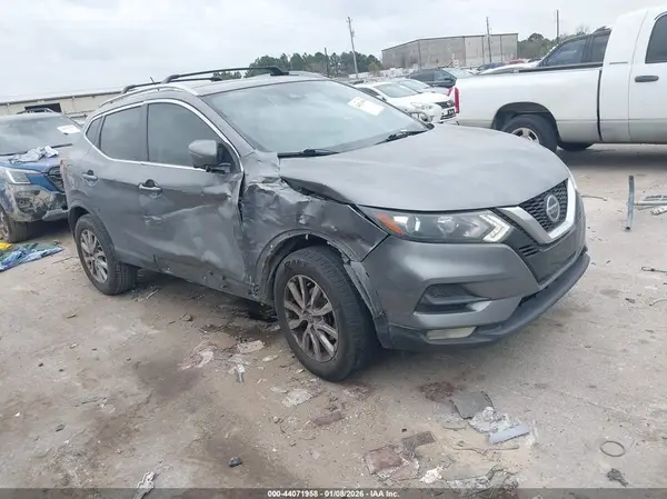 JN1BJ1CVXLW546859 2020 NISSAN ROGUE - Image 1