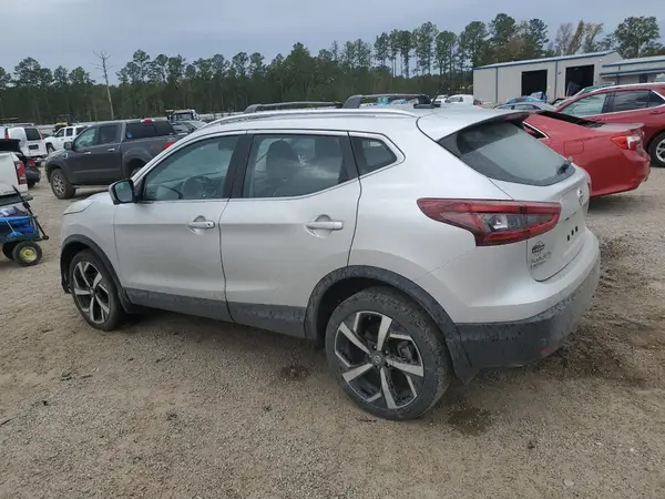 JN1BJ1CVXMW302808 2021 NISSAN ROGUE - Image 2