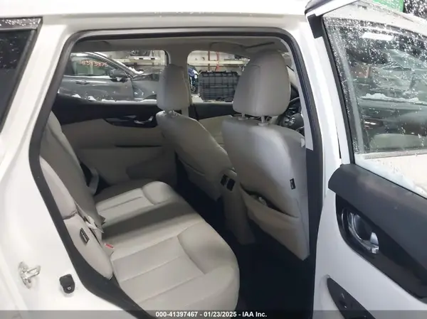 JN1BJ1CW0NW485548 2022 NISSAN ROGUE - Image 8