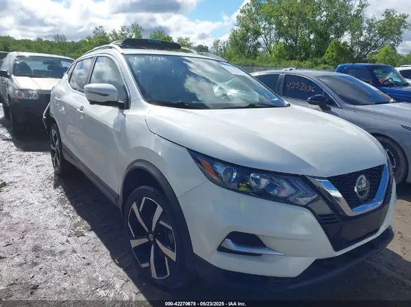 JN1BJ1CW0NW493553 2022 NISSAN ROGUE - Image 1