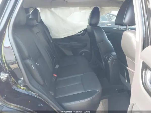 JN1BJ1CW0NW499143 2022 NISSAN ROGUE - Image 8