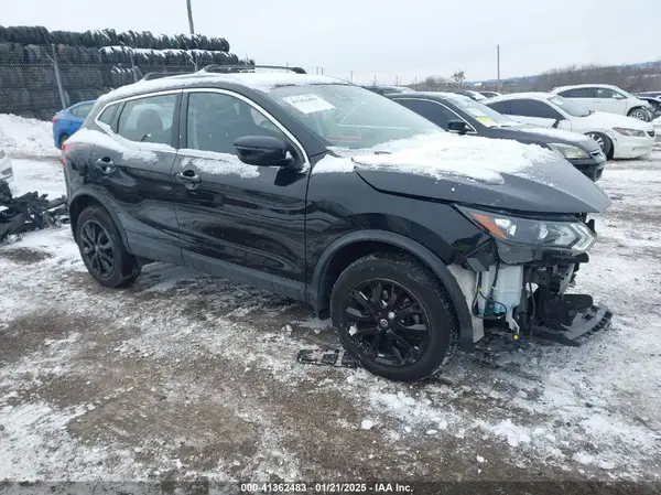 JN1BJ1CW1LW644834 2020 NISSAN ROGUE - Image 1