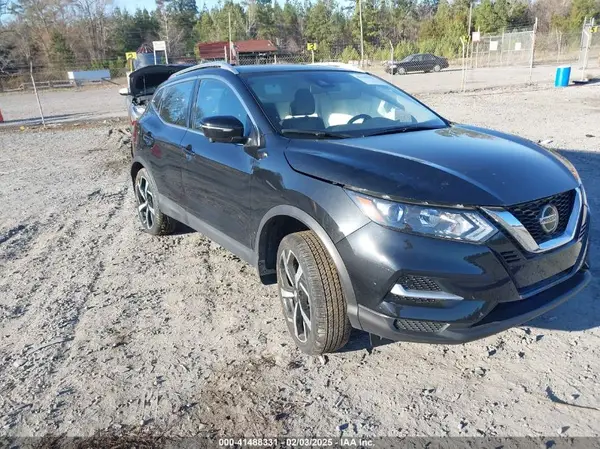 JN1BJ1CW1NW494856 2022 NISSAN ROGUE - Image 1