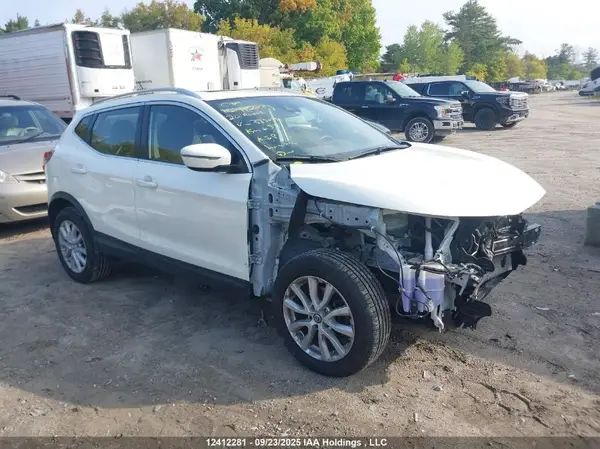 JN1BJ1CW2LW395041 2020 NISSAN ROGUE - Image 1