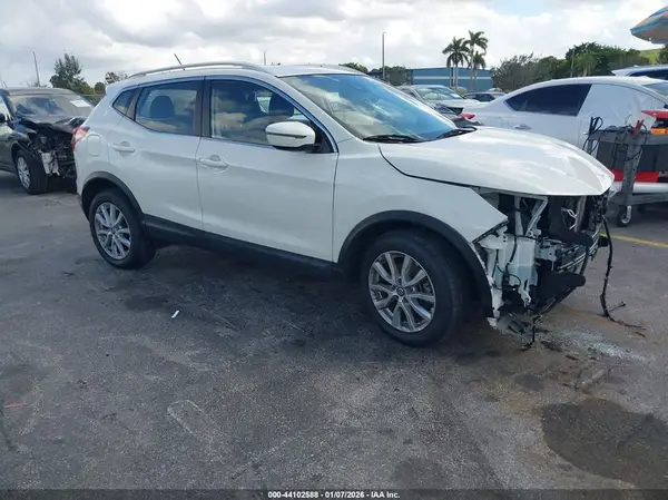 JN1BJ1CW2LW651095 2020 NISSAN ROGUE - Image 1