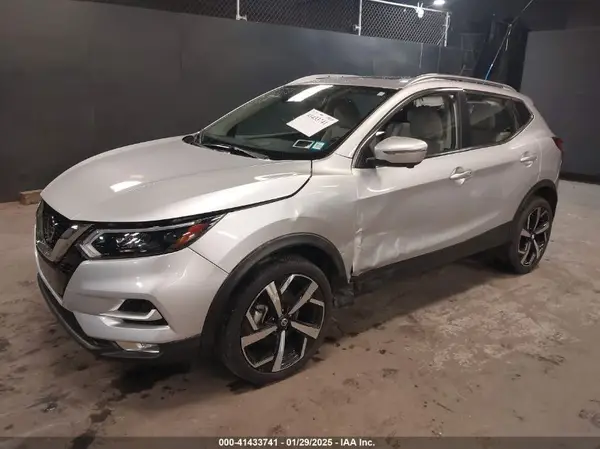 JN1BJ1CW2MW660980 2021 NISSAN ROGUE - Image 2