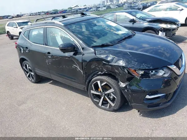 JN1BJ1CW2NW497250 2022 NISSAN ROGUE - Image 1