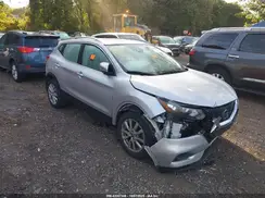 JN1BJ1CW3LW385215 2020 NISSAN ROGUE
