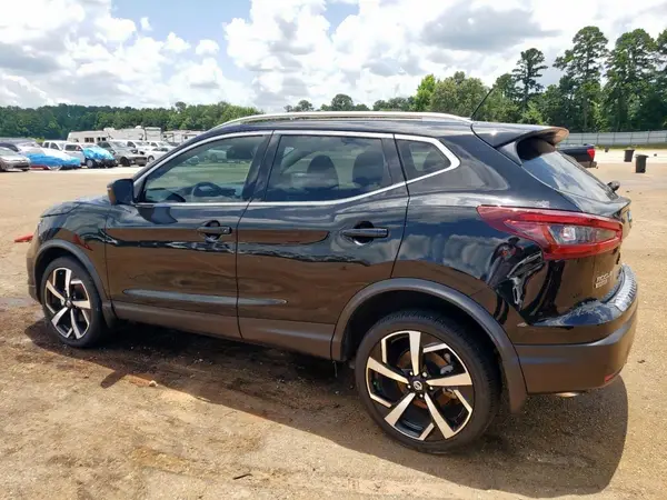 JN1BJ1CW3NW488086 2022 NISSAN ROGUE - Image 2