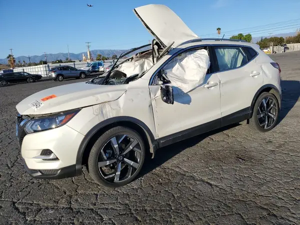 JN1BJ1CW3NW494471 2022 NISSAN ROGUE - Image 1