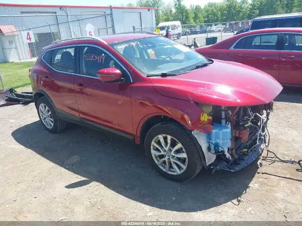 JN1BJ1CW4LW387135 2020 NISSAN ROGUE - Image 1