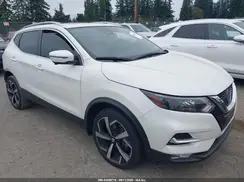 JN1BJ1CW4LW388656 2020 NISSAN ROGUE