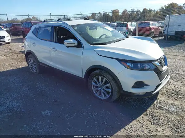 JN1BJ1CW4LW641782 2020 NISSAN ROGUE - Image 1