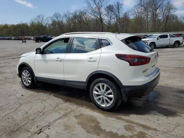 JN1BJ1CW4LW647503 2020 NISSAN ROGUE - Image 2