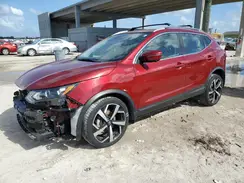 JN1BJ1CW4NW482622 2018 NISSAN ROGUE