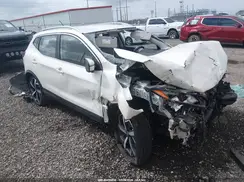 JN1BJ1CW4NW490736 2022 NISSAN ROGUE