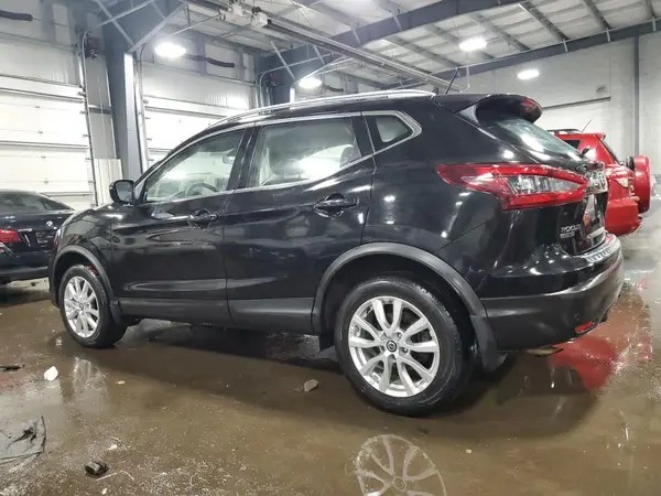 JN1BJ1CW5LW369338 2020 NISSAN ROGUE - Image 2