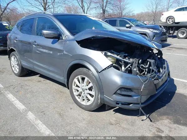 JN1BJ1CW5LW387161 2020 NISSAN ROGUE - Image 1
