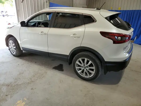 JN1BJ1CW5LW649549 2020 NISSAN ROGUE - Image 2