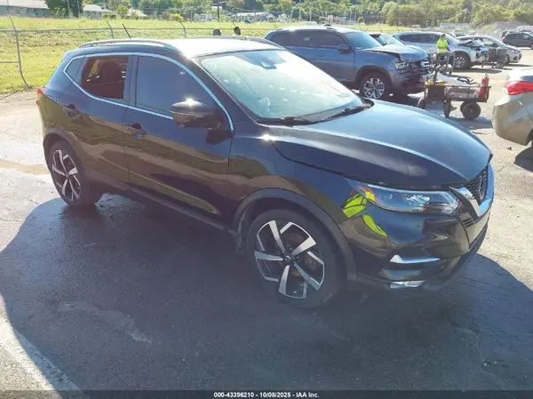 JN1BJ1CW7MW448639 2021 NISSAN ROGUE - Image 1