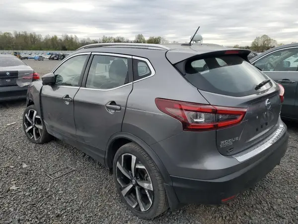 JN1BJ1CW7NW484364 2022 NISSAN ROGUE - Image 2