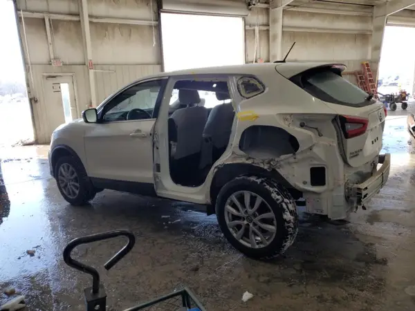 JN1BJ1CW8LW364795 2020 NISSAN ROGUE - Image 2