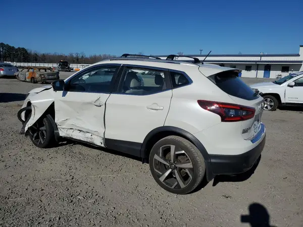 JN1BJ1CW8LW386280 2020 NISSAN ROGUE - Image 2