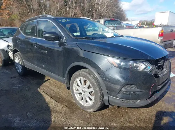 JN1BJ1CW8LW391818 2020 NISSAN ROGUE - Image 1