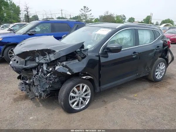 JN1BJ1CW8LW645902 2020 NISSAN ROGUE - Image 2